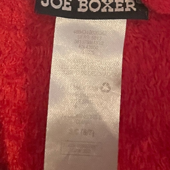 Children’s Robe Size 6/7 - Picture 2 of 3